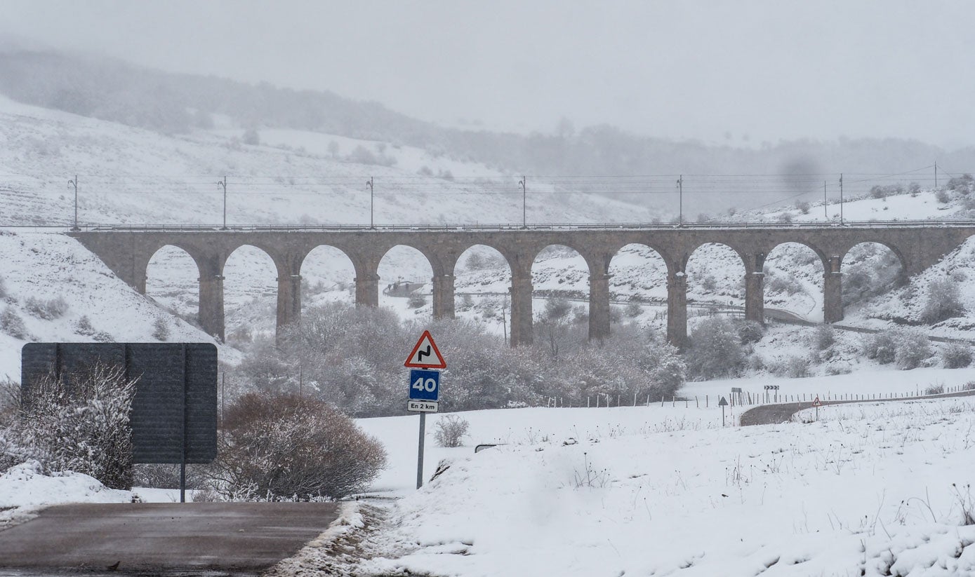 ¿Siberia? ¿Alaska? No: Cantabria. El temporal ha hecho olvidar rápidamente el buen tiempo de la última semana.