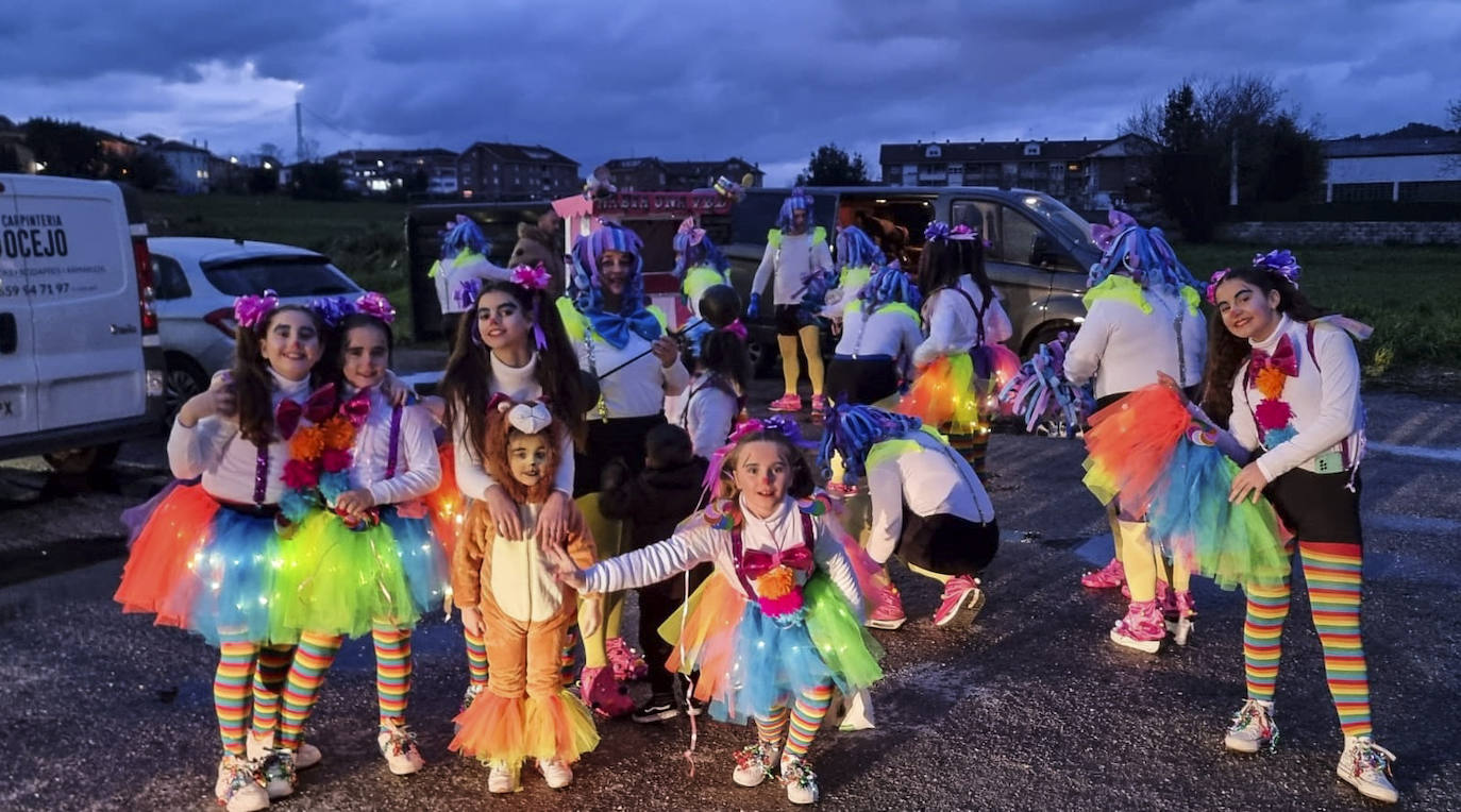 Los más pequeños también disfrutaron de la fiesta de carnaval en Piélagos.