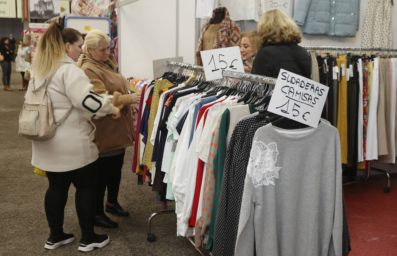 La moda volvió a dominar una parte fundamental de la oferta mostrada en el Ferial.