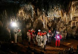 El interior de las cuevas es un espacio con presencia del gas radón.