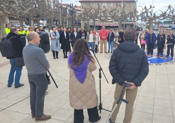 Concentración celebrada en la Plaza Mayor de San Vicente