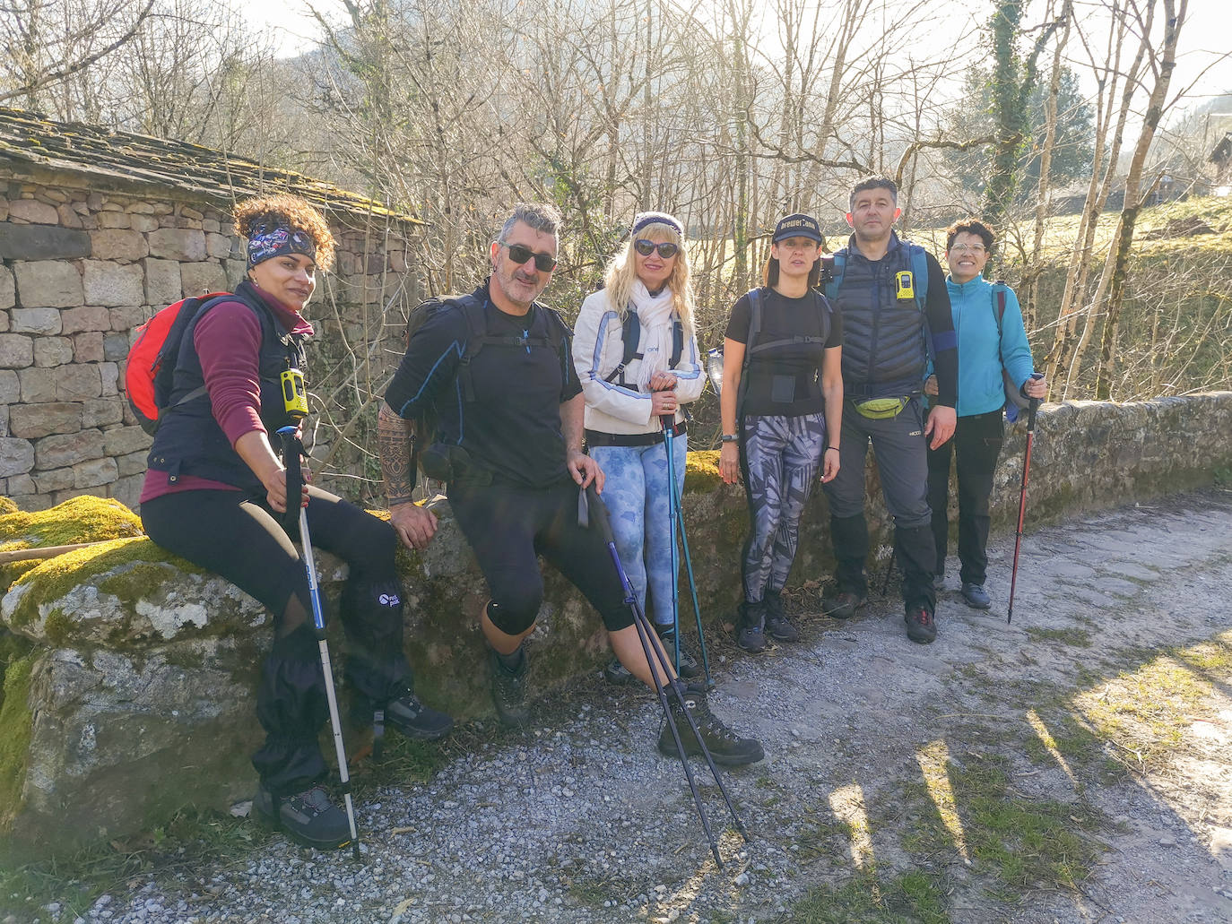 Vive la Montaña organiza cada fin de semana una ruta por Cantabria y alrededores. 