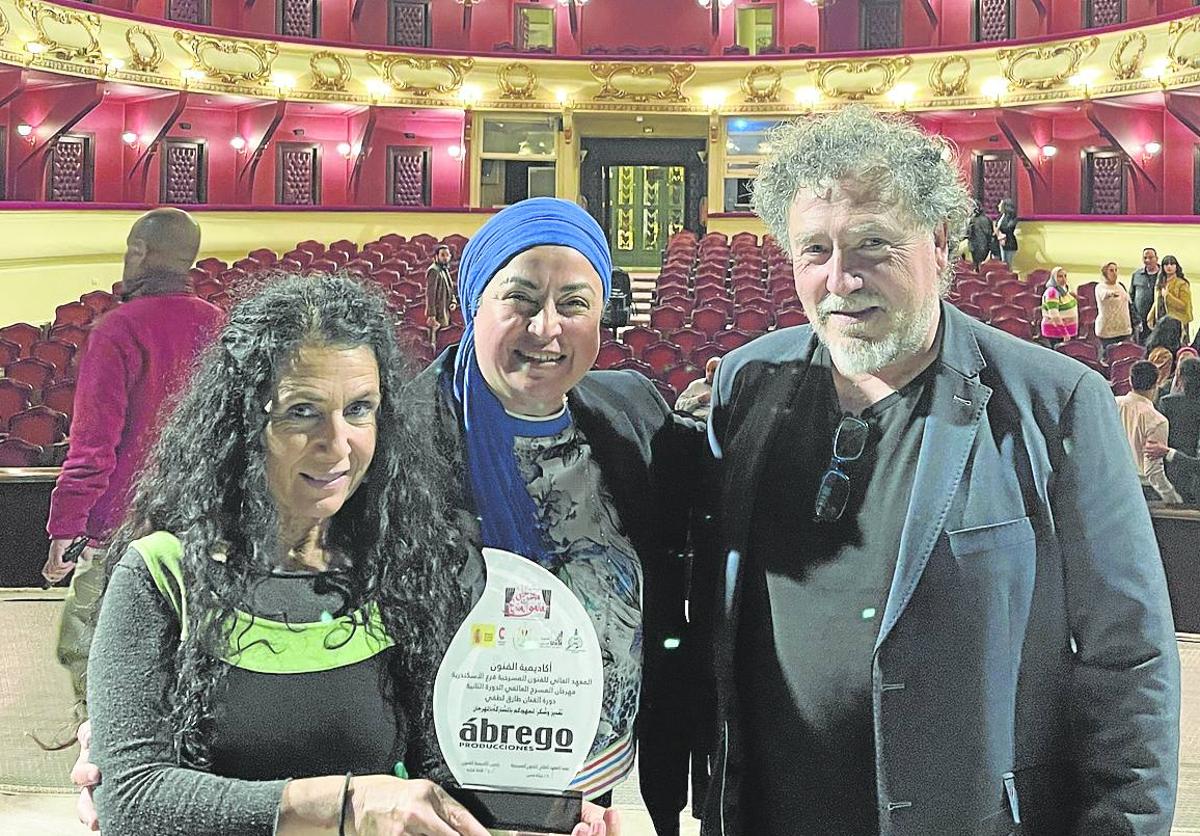 María Vidal y Pati Domenech recogieron el premio durante su gira por Egipto.