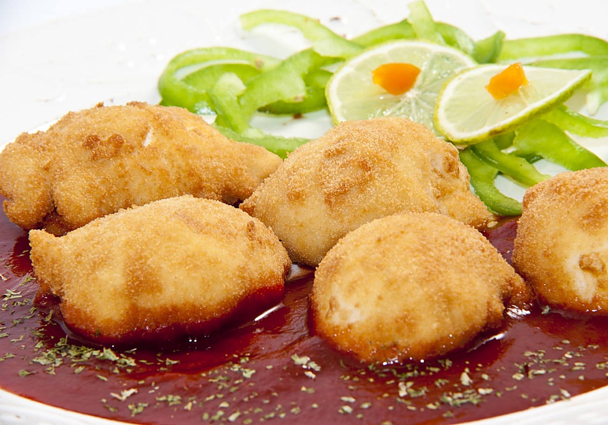 Un entrante sabroso y nada complicado de elaborar estos huevos a la montañesa.