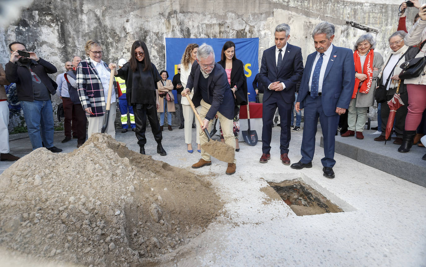 La colocación de la primera piedra del Mupac, en imágenes