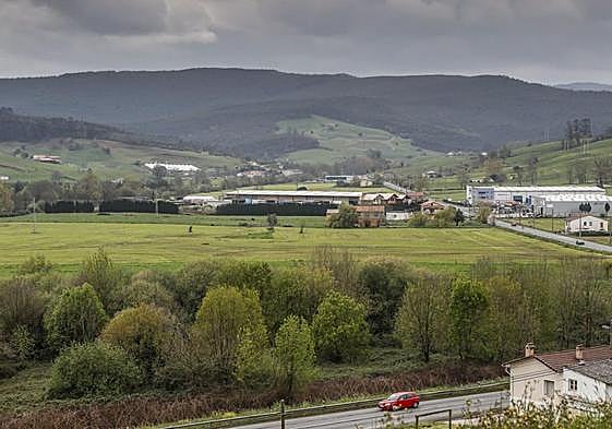 Terrenos en los que se ubicará el polígono de La Pasiega.