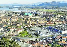Imagen aérea de la zona del Primero de Mayo y del barrio de Nueva Montaña de Santander.