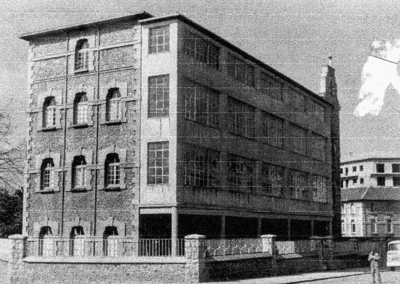 Imagen del colegio Nuestra Señora de La Paz en 1965.