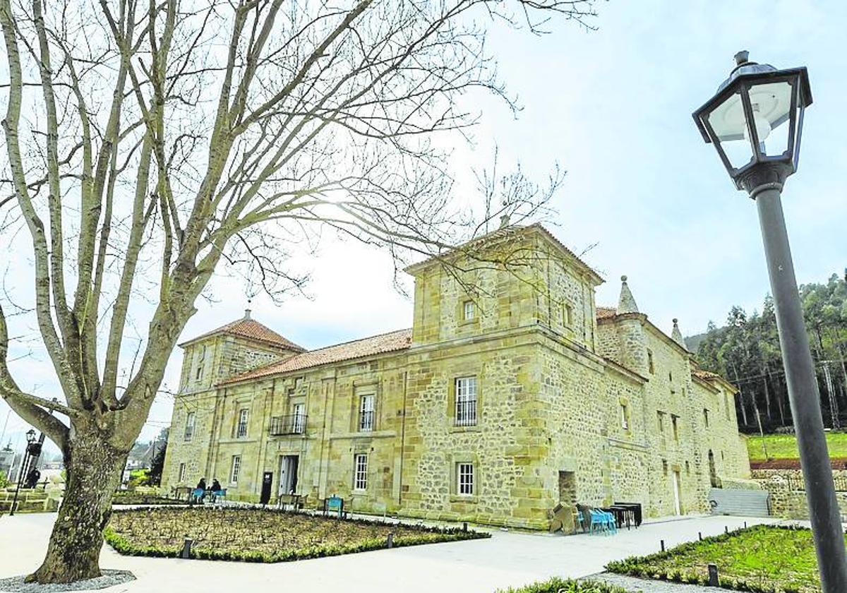 Palacio de Acevedo, recientemente rehabilitado.