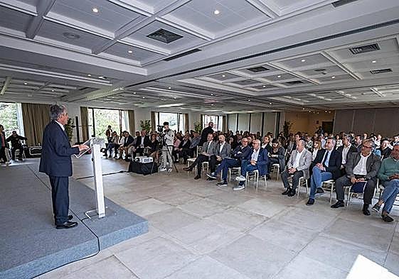 El presidente de Cantabria, Miguel Ángel Revilla, durante el acto celebrado este viernes.