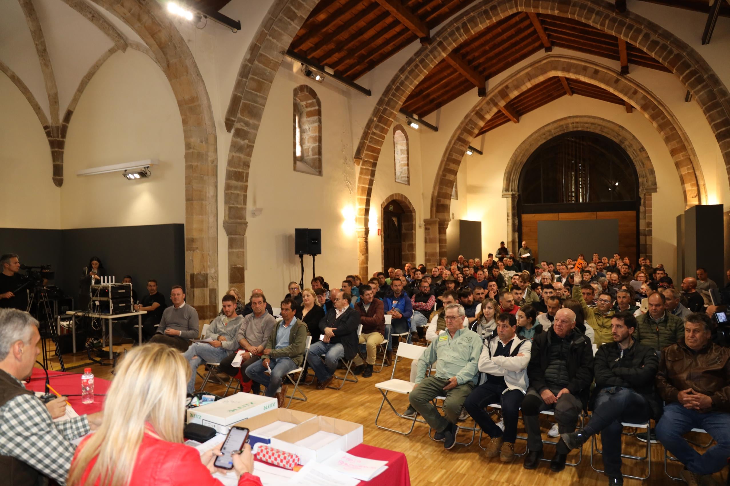 Liébana celebra su Feria de la Caza con &#039;El Cordobés&#039;