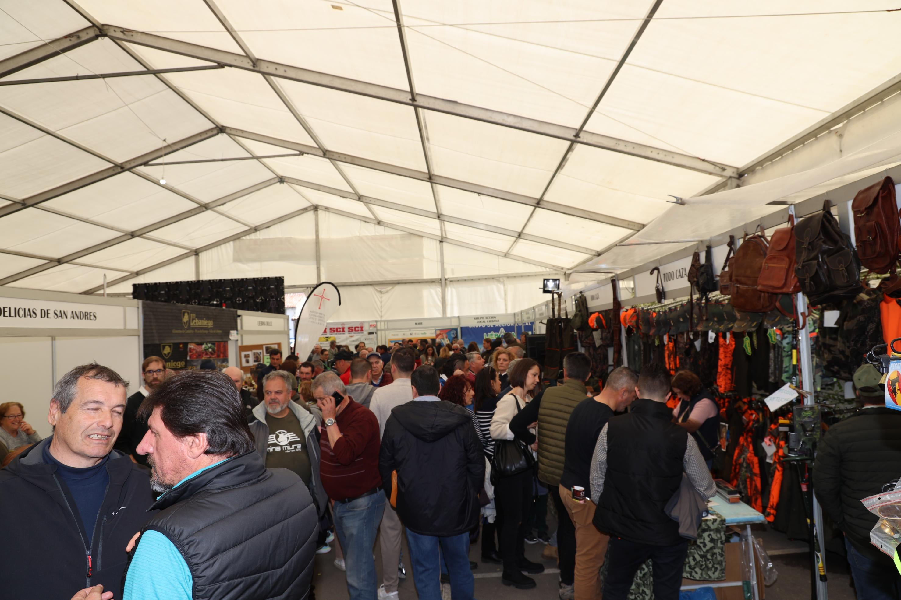 Liébana celebra su Feria de la Caza con &#039;El Cordobés&#039;