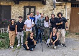 Imagen del equipo que comenzó ayer el rodaje en Espinama del cortometraje.