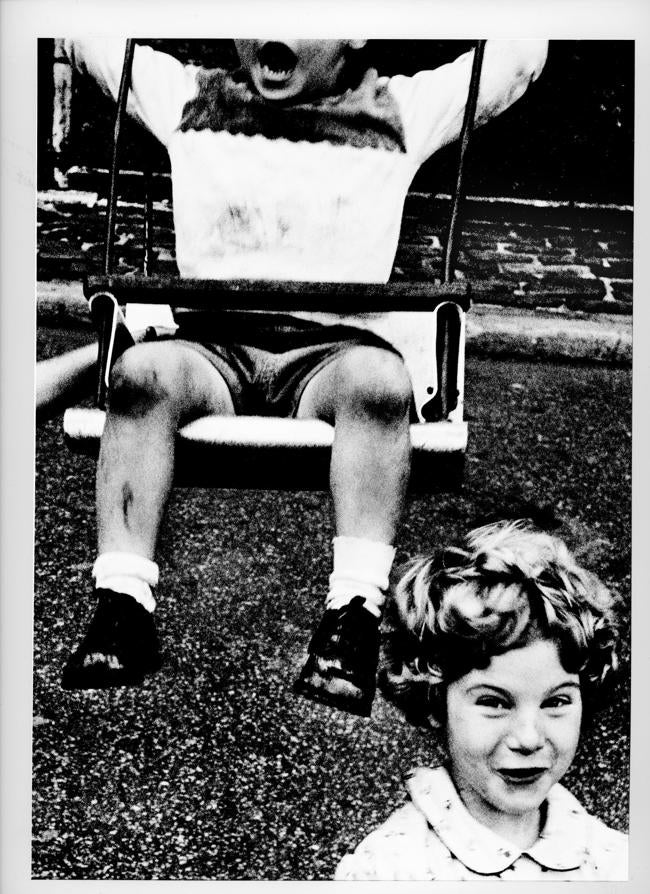 William Klein (1928), 'Boy & Girl', New York, 1955.