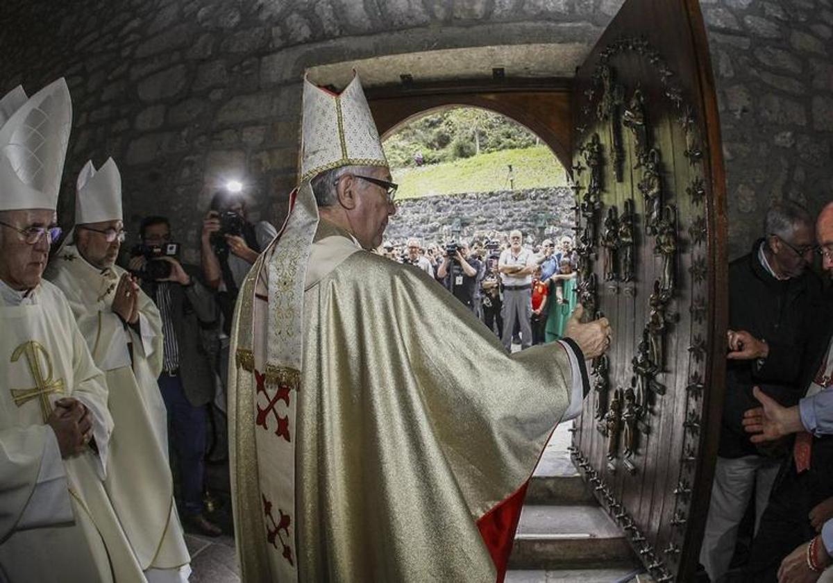 El Año Jubilar Lebaniego arranca hoy con la apertura de la Puerta del Perdón