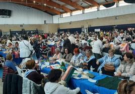 Imagen del XVII Encuentro de Encajeras celebrado este domingo en Miranda de Ebro.