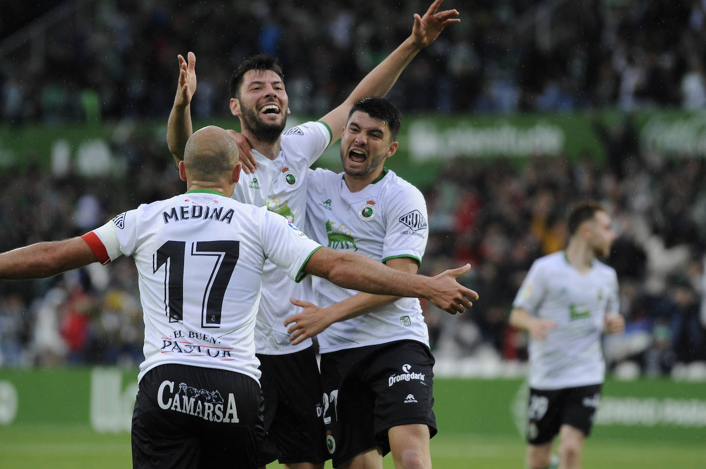 El Racing-Granada, en imágenes