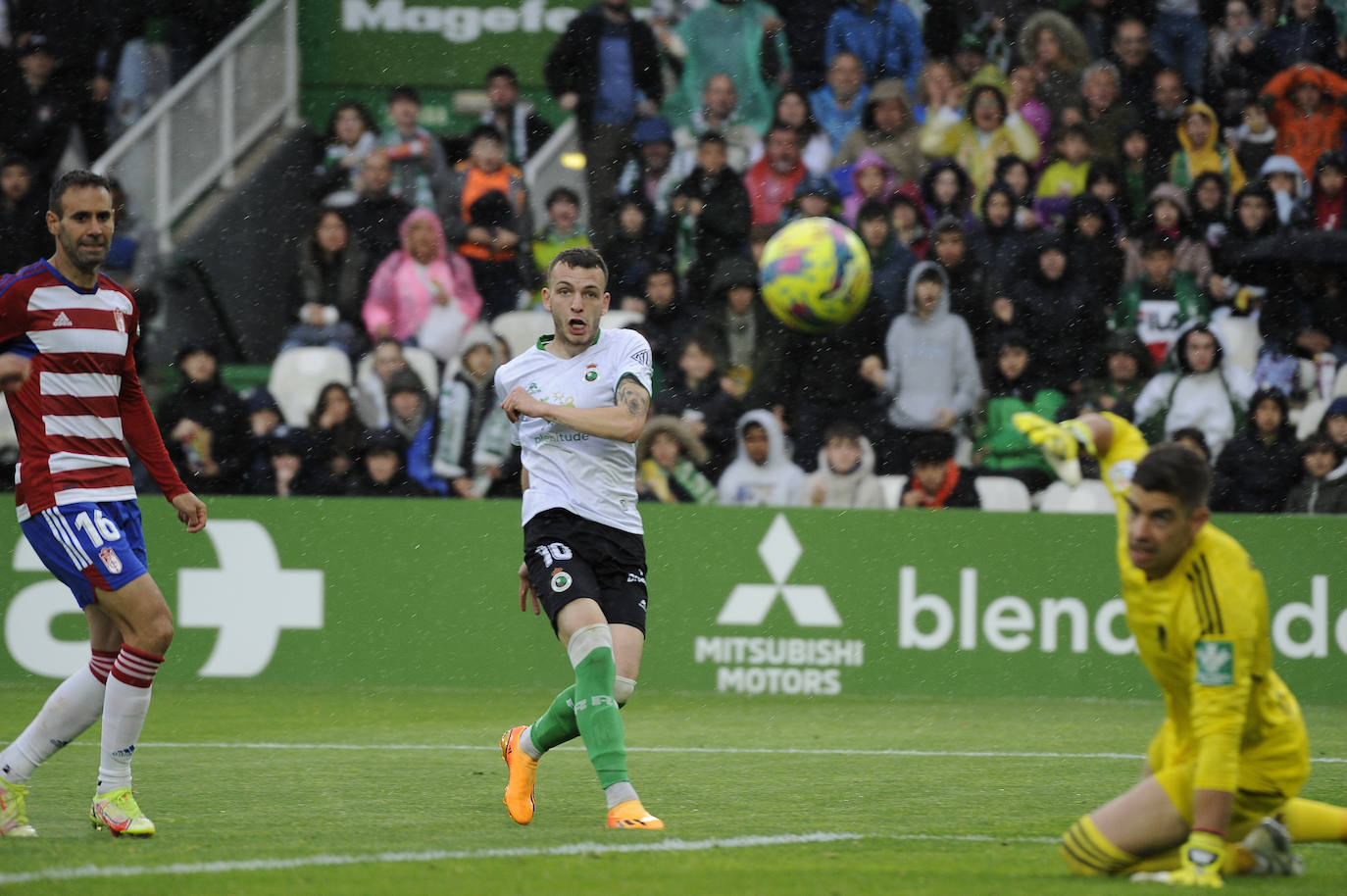 Íñigo Vicente, autor de la asistencia del gol.