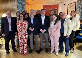 Foto de familia de la candidatura de Ciudadanos al Ayuntamiento de Santander.