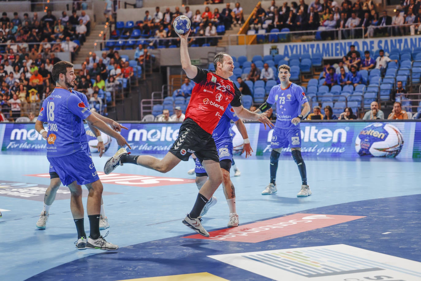 Los penaltis condenan al Blendio Sinfín