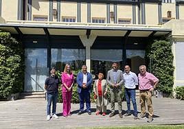 El candidato mantivo una reunión en el Hotel Escuela Las Carolinas,