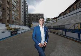 Daniel Fernández eligió fotografiarse en la bolera de La Carmencita, donde su abuelo ganó dos Copas de la Reina.