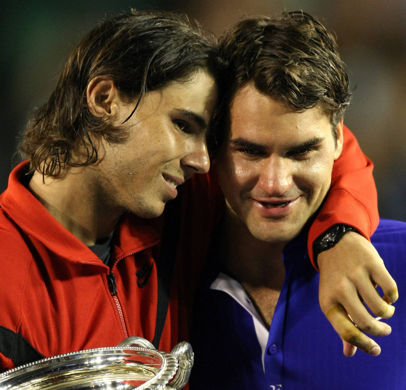 Consolando a Federer, tras la victoria del balear en la final del Open de Australia de 2009.