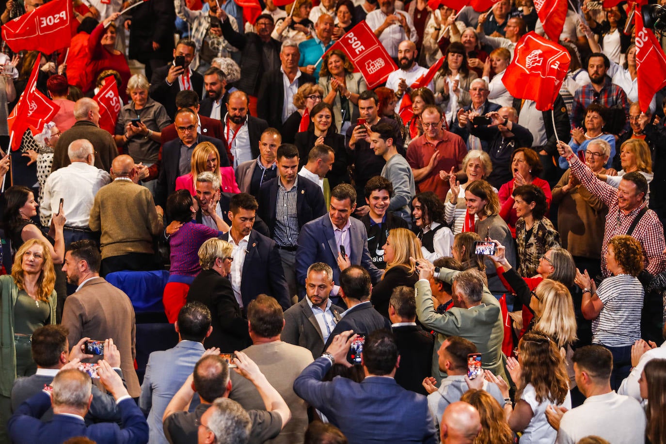 Pedro Sánchez a su llegada a la Sala Argenta. 