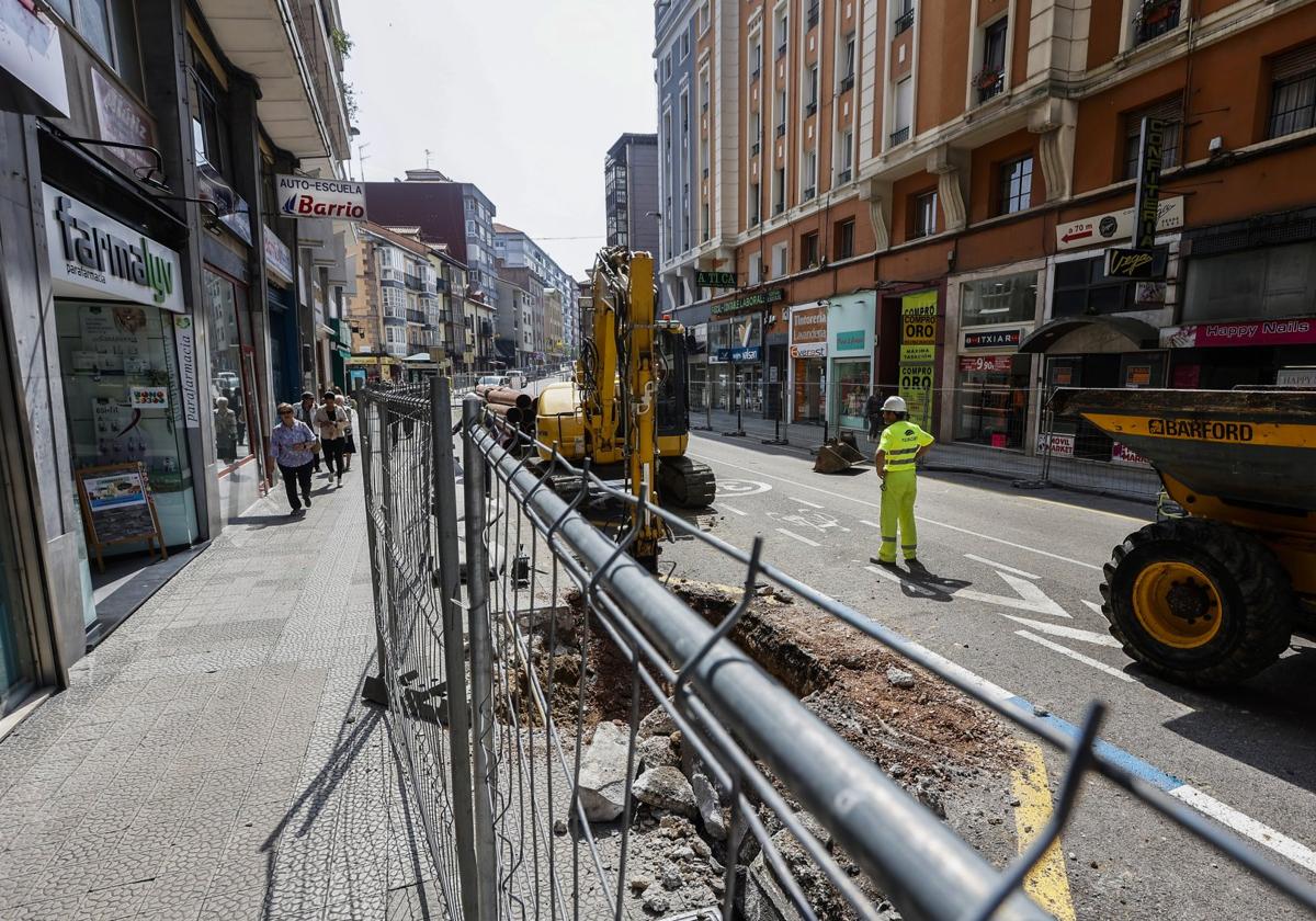 Las máquinas han empezado a trabajar esta semana en la zona más próxima a la calle Ruiz Tagle.