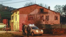 Hallan asesinadas a una mujer de 40 años y a su bebé en Liaño y detienen a su expareja