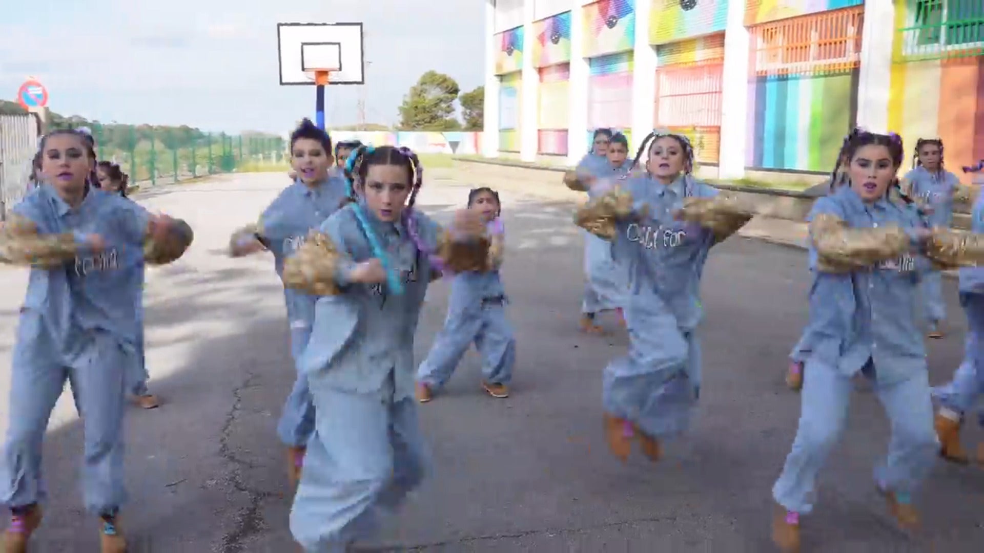 Los pequeños de The Lab Dance Estudio