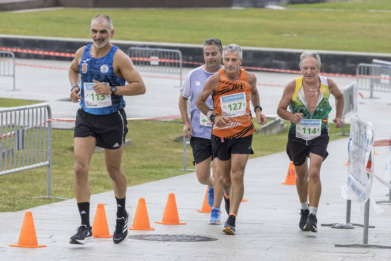 Ángel Ramón Padilla (113), Ramón Álvarez (127) y Juan Manuel Díaz (114). Todos compitieron en la prueba de 50 kilómetros.