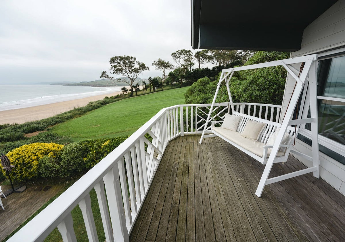 DLujo comparte un día en la casa &#039;Rumoroso&#039;, a pie de la playa de Oyambre