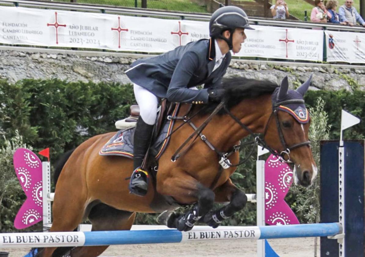 Daniel Ocaña compite en el Trofeo CWD con Jota Yar.