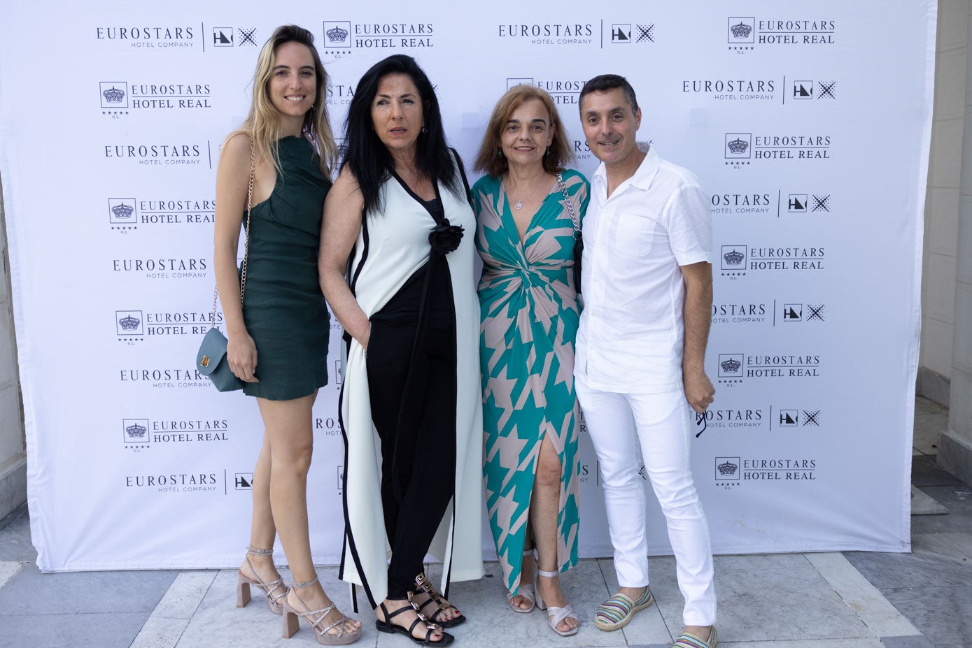 Itziar Lauzurika, Arancha Salegi, Marisol Fernández y Miguel Fuentes.