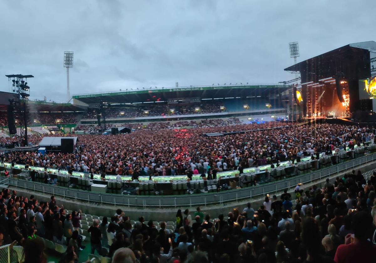 La noche de Muse en los Campos de Sport