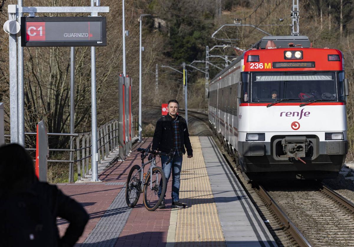 Renfe fija para «finales de 2025» la llegada de los nuevos trenes tras el escándalo