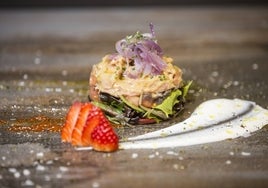 Ensalada de bonito escabechado.