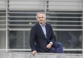 Íñigo Losada, en el exterior de las instalaciones del IH.