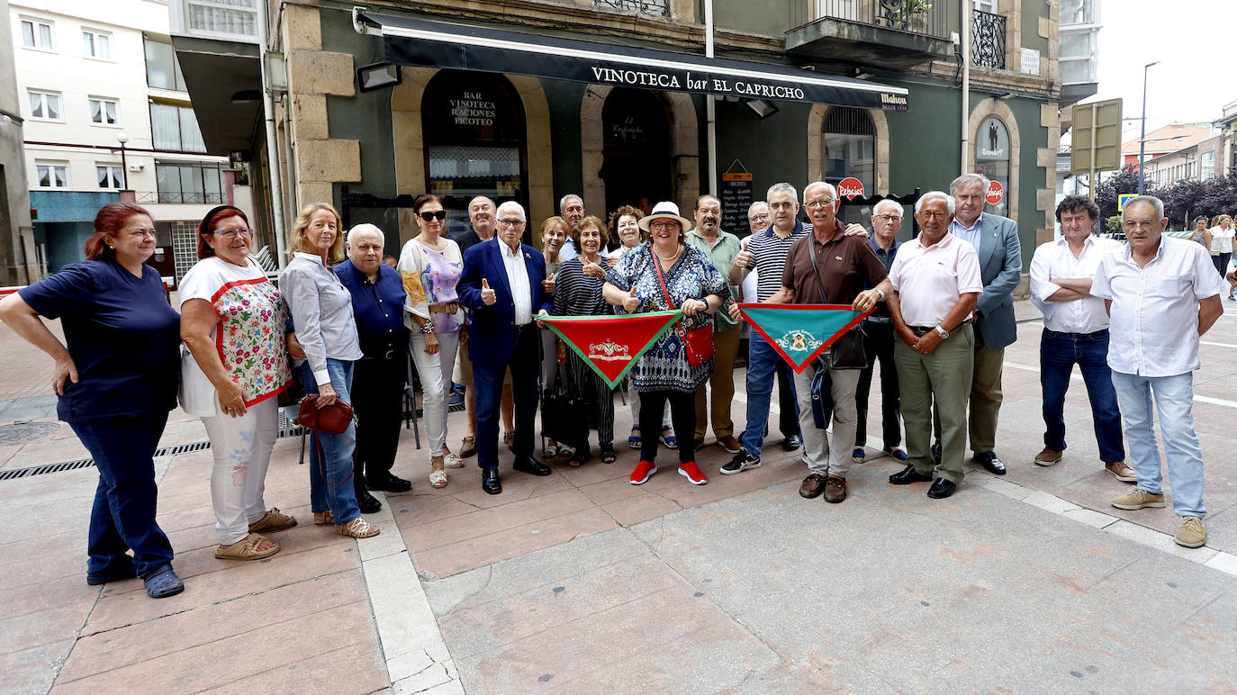 Responsables y simpatizantes de la Peña Taurina, en el encuentro celebrado esta semana