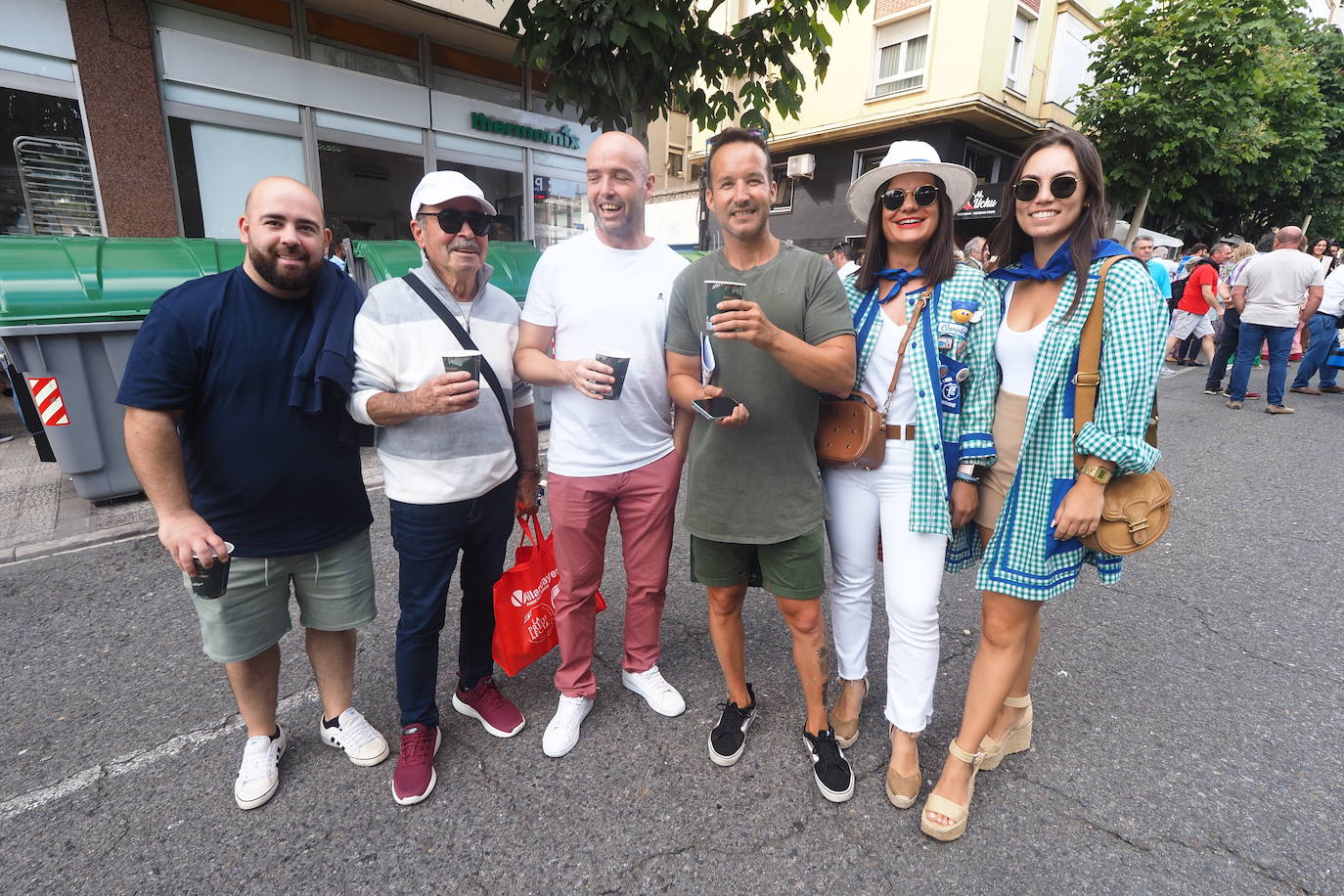 Iván Vía, Antonio Vía, Raúl Gómez, Rubén Morales, Carolina Acebo y Marta Fernández.