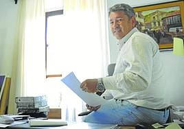 El alcalde de Cabezón de la Sal, el popular Óscar López.