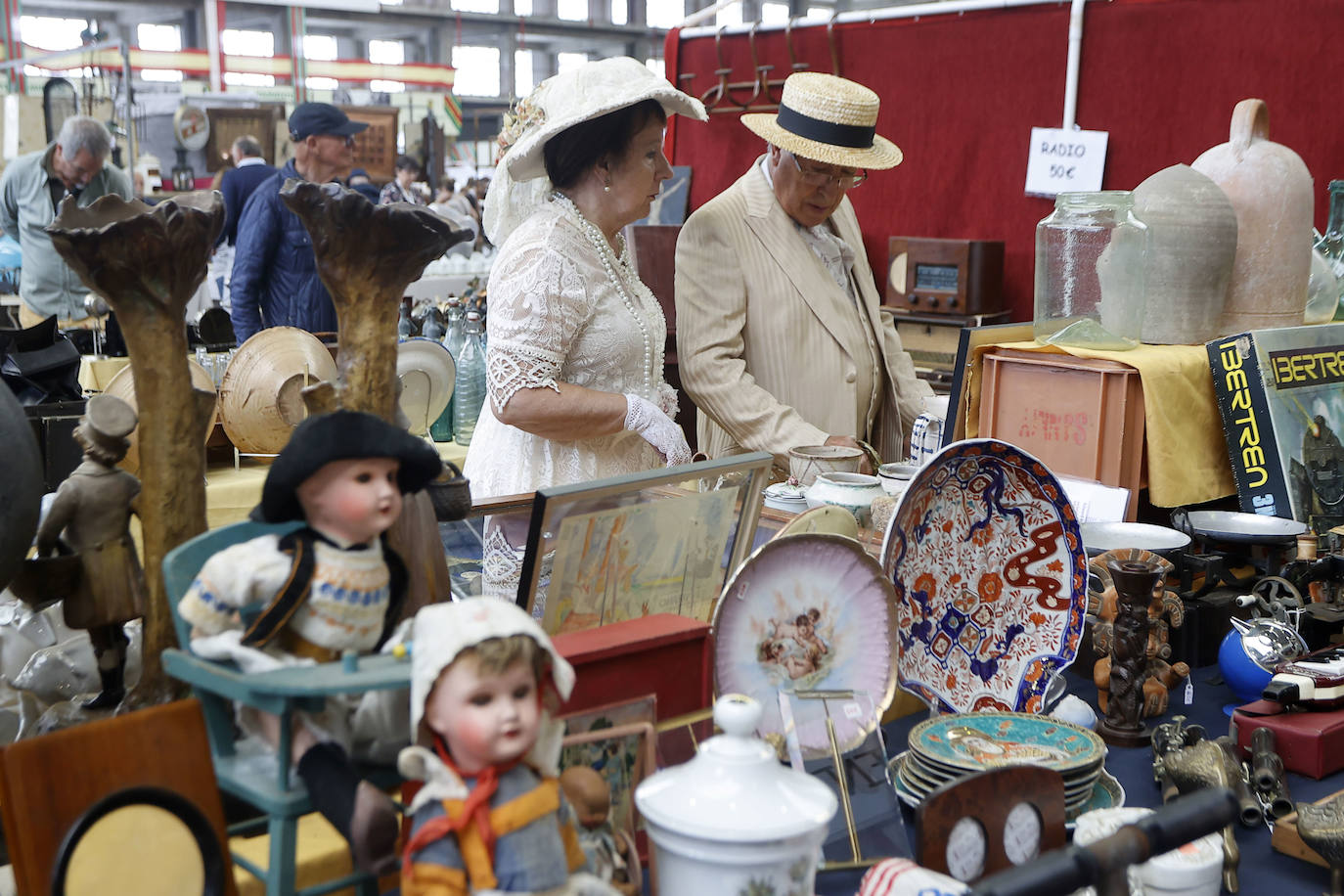 La feria ofrecerá chollos y reliquias de más de cien años, pero también una quincena de talleres de conservación y restauración gratuitos para los visitantes. 