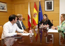 Imagen tomada durante la reunión con la Federación de Municipios de Cantabria (FMC).