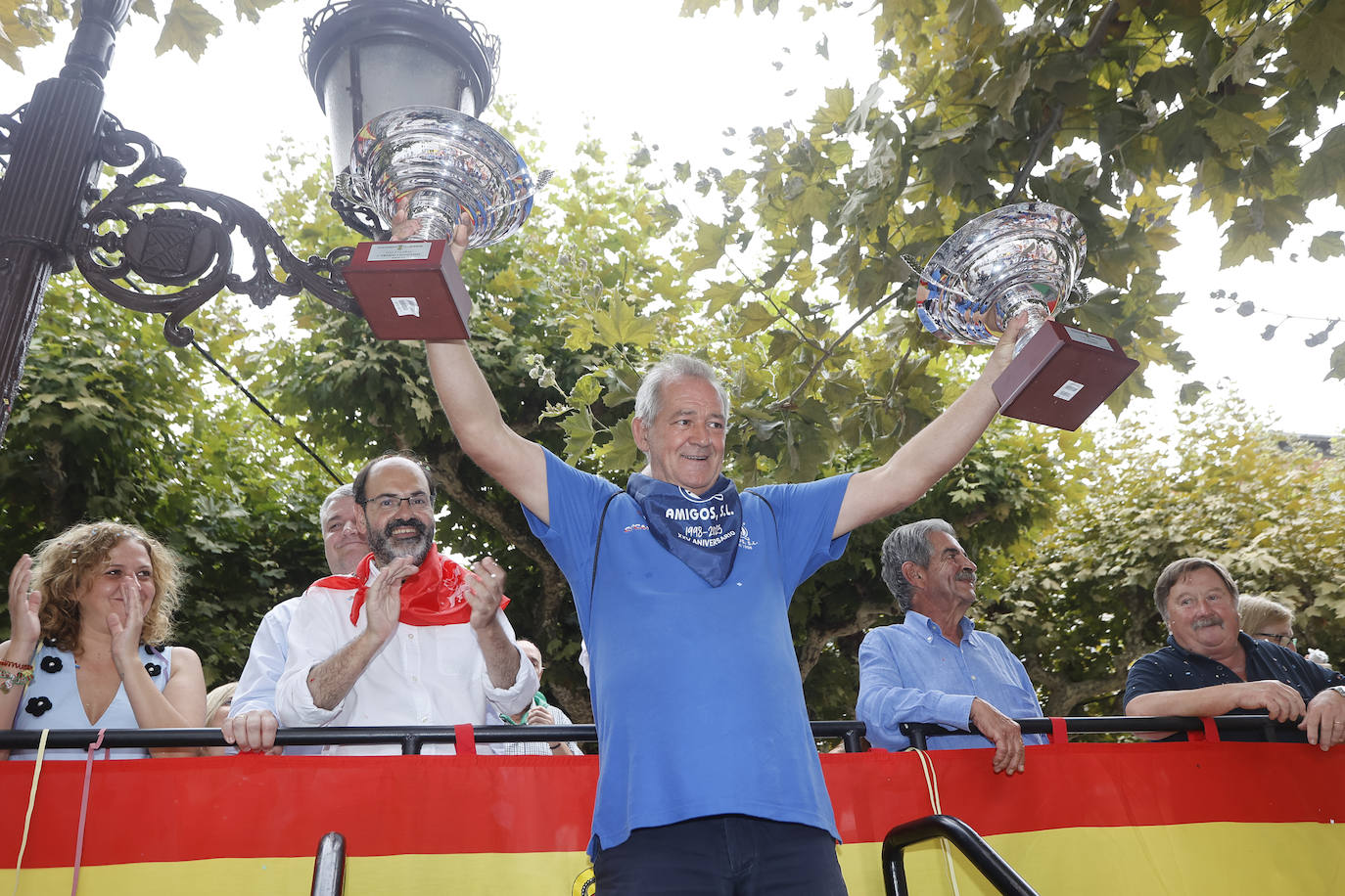 Entrega de premios de la Gala Floral, en la Avenida de España. 