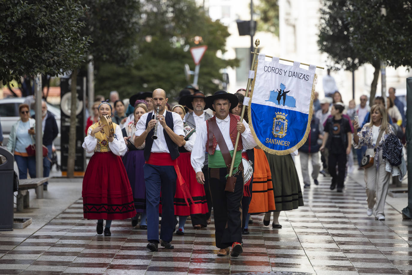 Santander ha conmemorado este miércoles la festividad de los Santos Mártires, San Emeterio y San Celedonio, patronos de la ciudad. 