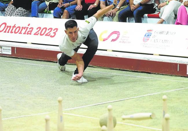 Víctor, al birle durante la última jornada del Campeonato de España.