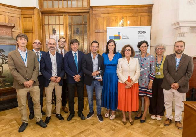 Foto de familia con el cineasta Alejandro Amenábar.