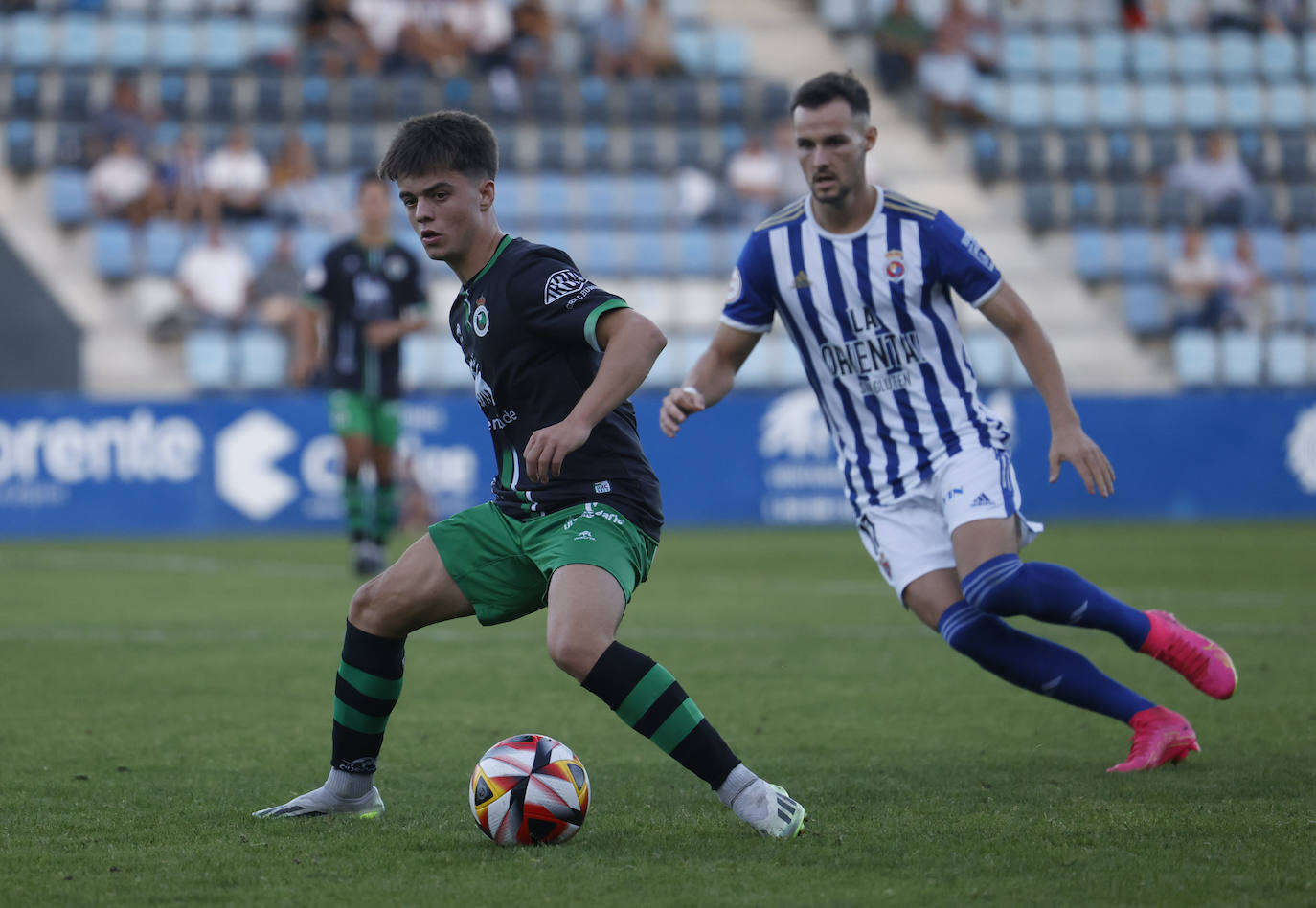 Neco Celorio fue autor de dos de los goles santanderinos. 