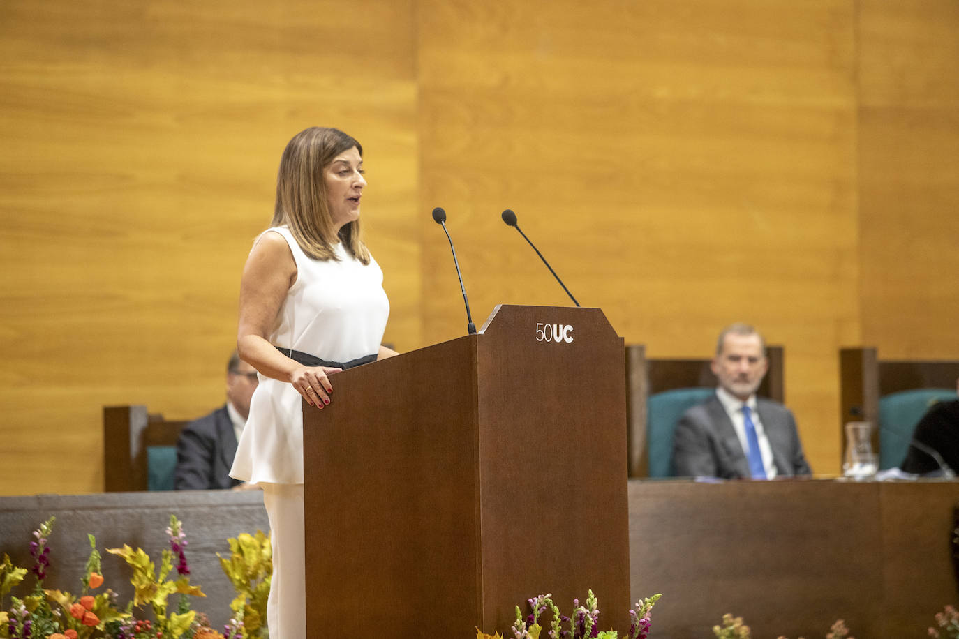 Intervención de la presidenta, María José Sáenz de Buruaga.